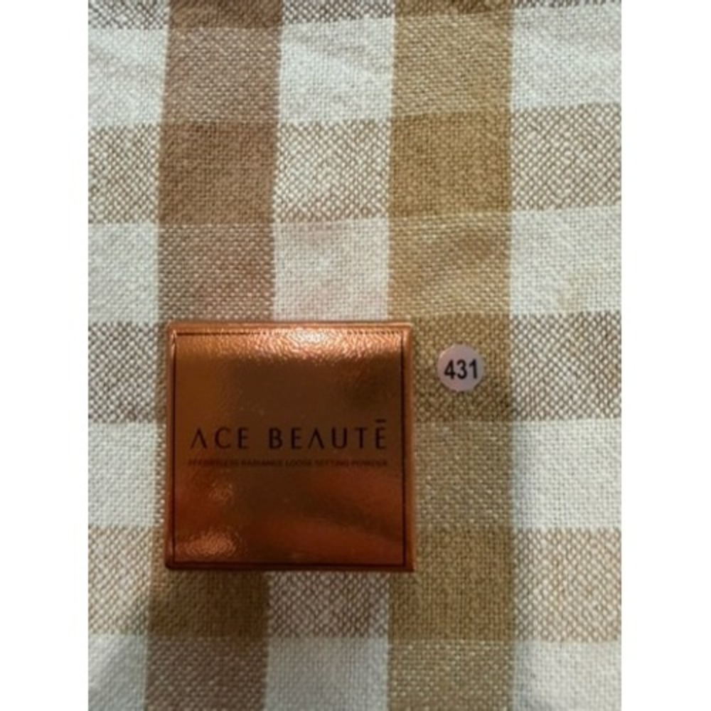 Ace Beaute Effortless Radiance Loose Setting Powder Makeup New